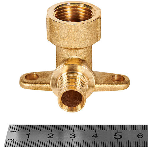Угольник настенный Rommer ф16 мм х Rp1/2"